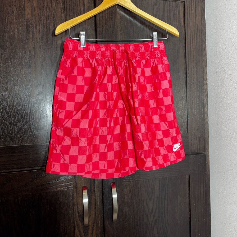 NWT Nike Red Checkered Men's Shorts